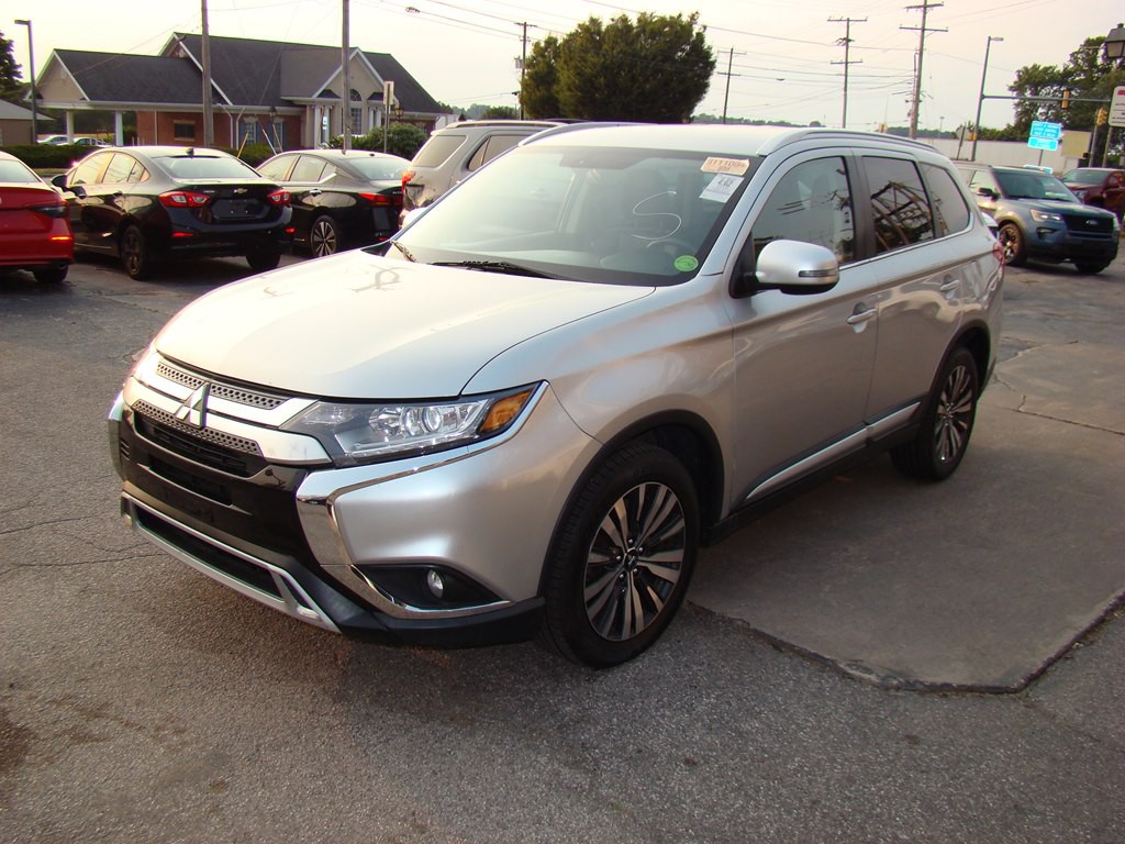 2019 Mitsubishi Outlander Image 5