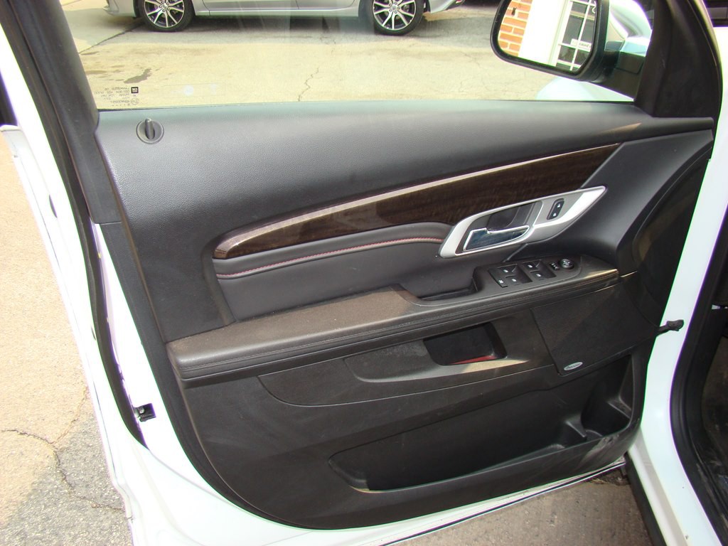 2017 GMC Terrain Image 8