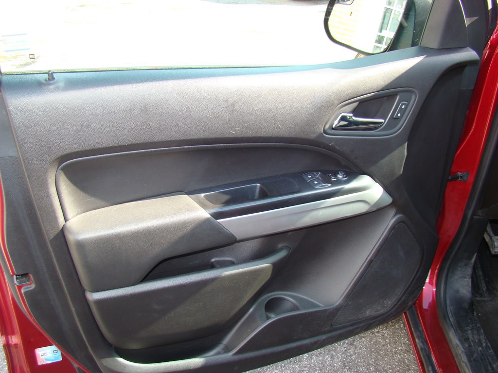 2018 Chevrolet Colorado Image 8