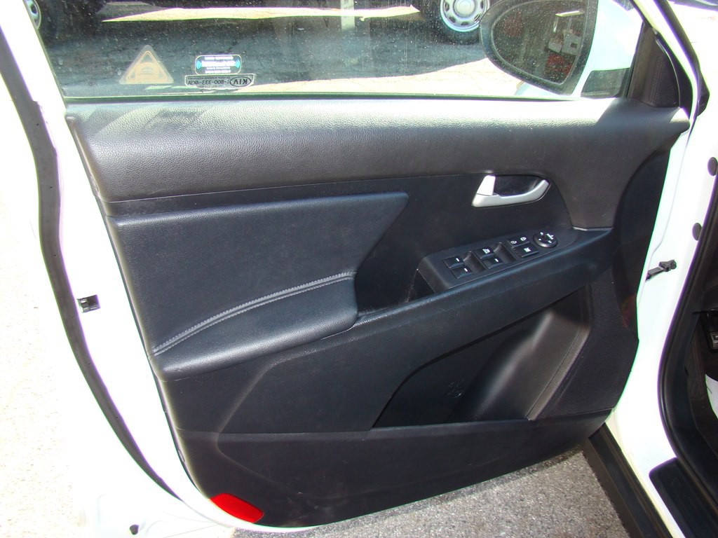 2016 Kia Sportage Image 8