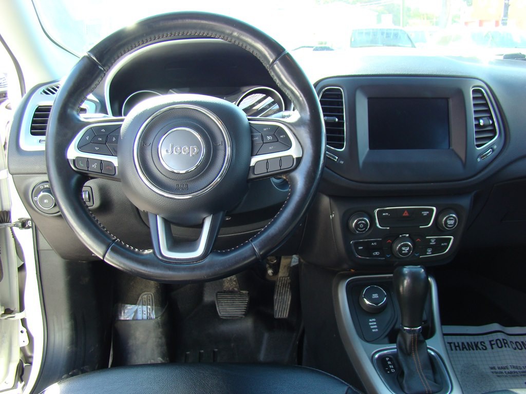 2020 Jeep Compass Image 11