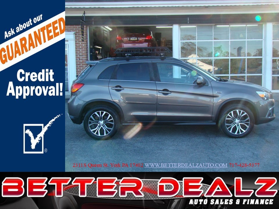 2016 Mitsubishi Outlander Image 1