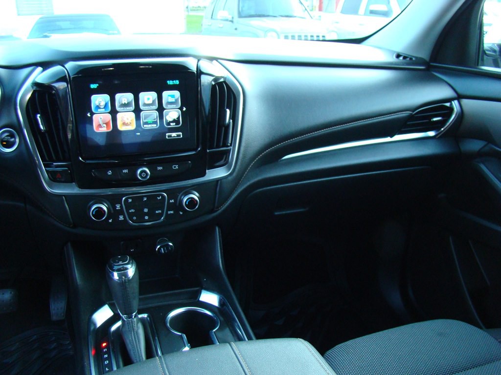 2018 Chevrolet Traverse Image 11