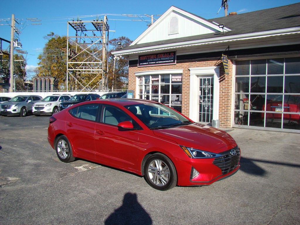 2020 Hyundai Elantra Image 2