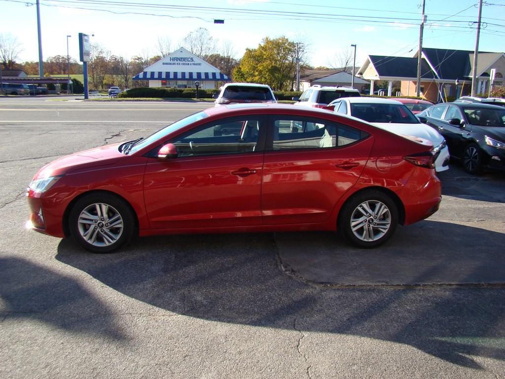 2020 Hyundai Elantra Image 4