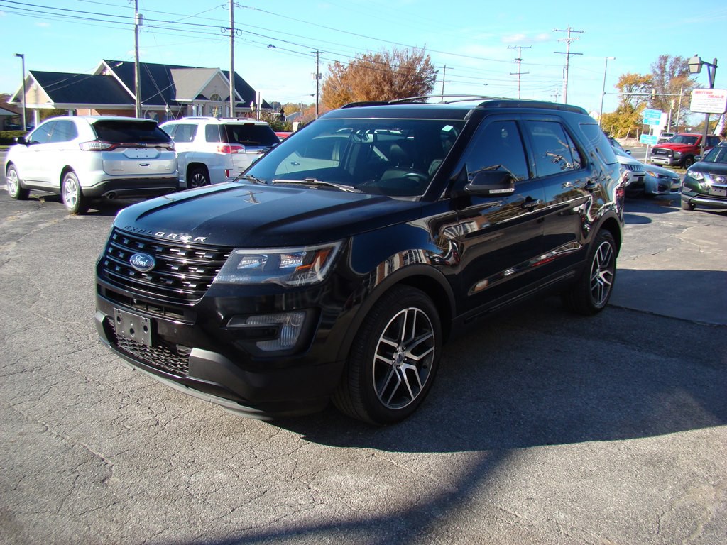 2017 Ford Explorer Image 5