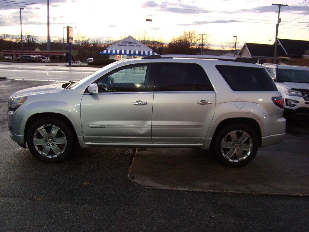 2015 GMC Acadia Image 4