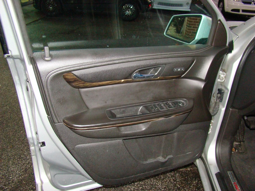 2015 GMC Acadia Image 8