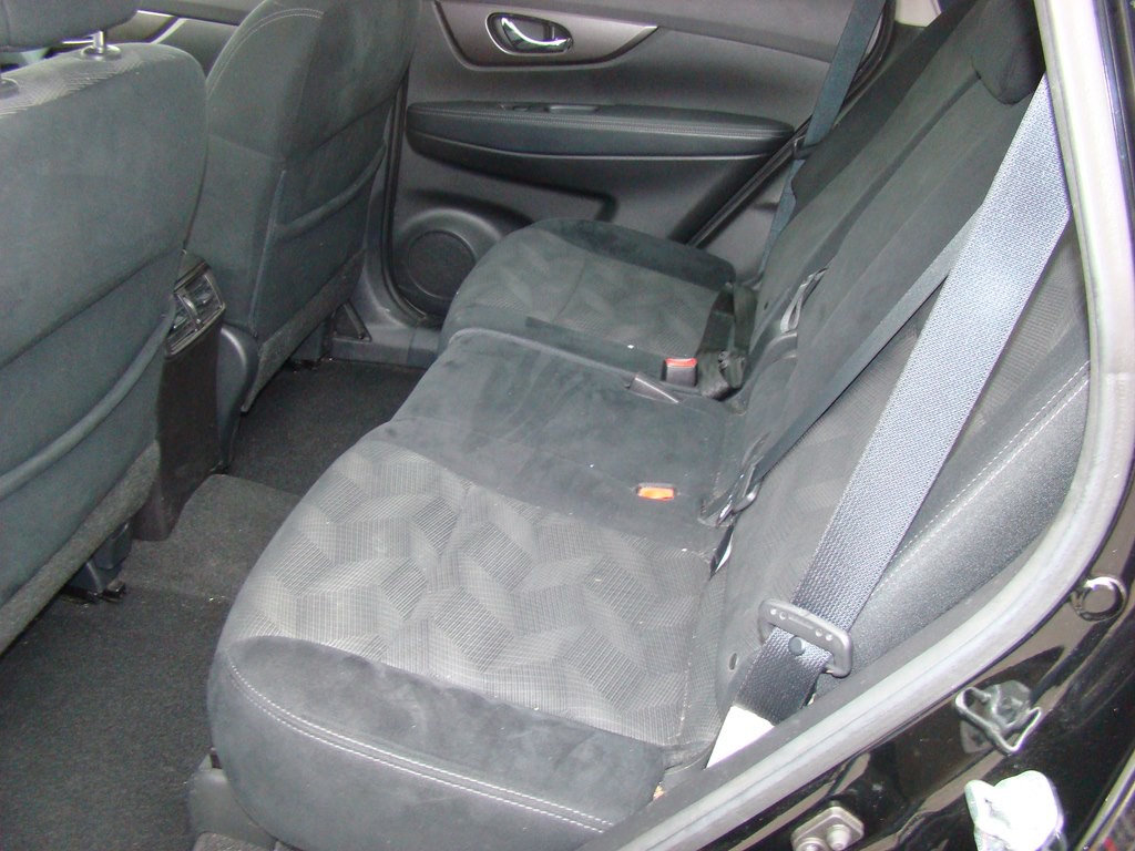 2015 Nissan Rogue Image 9