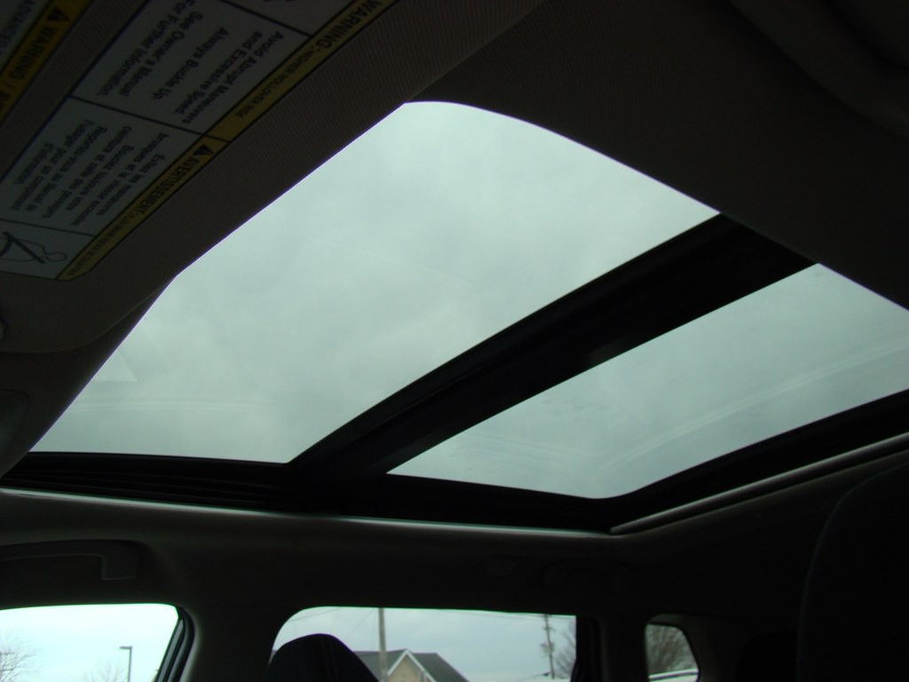 2015 Nissan Rogue Image 12