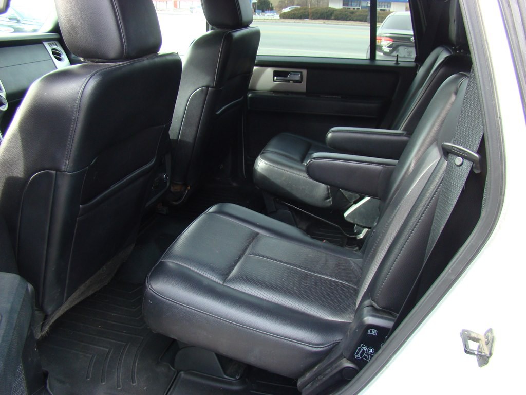 2017 Ford Expedition Image 9