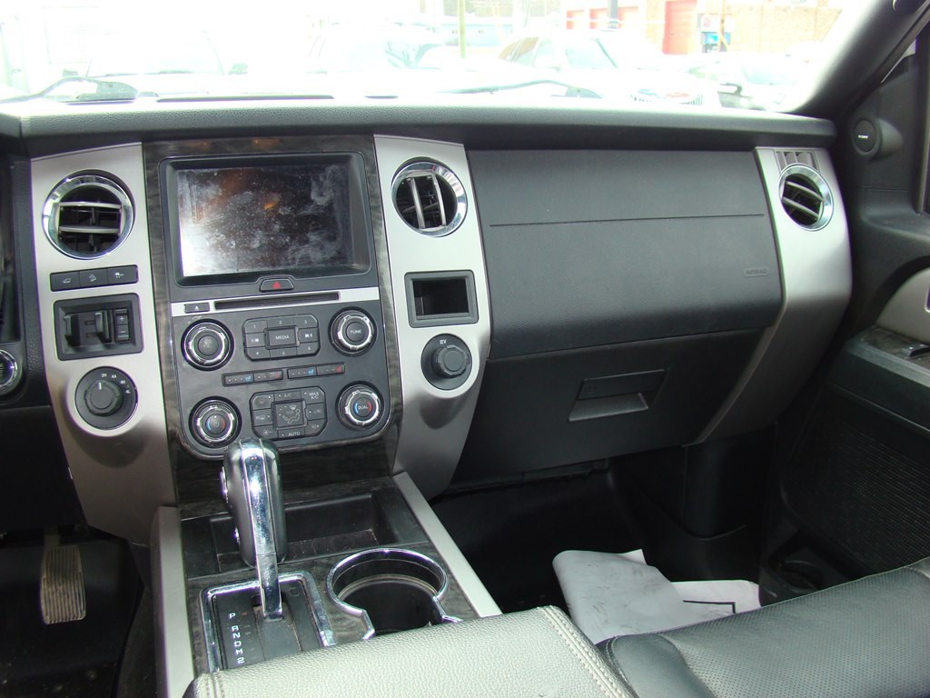 2017 Ford Expedition Image 11