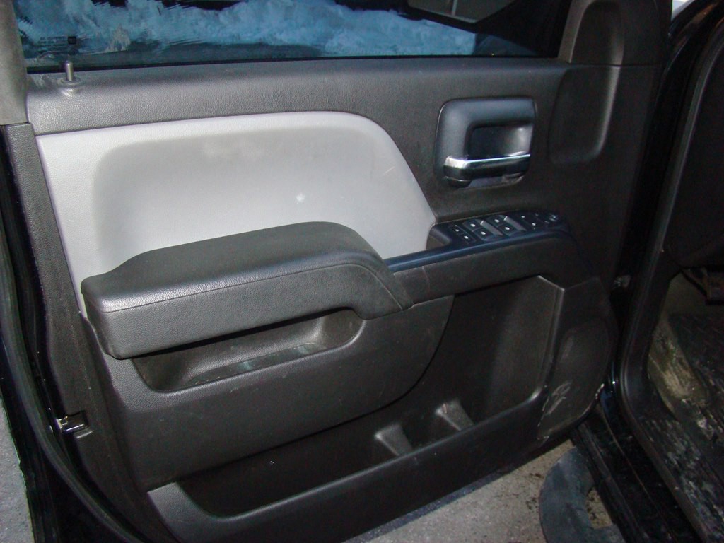 2018 GMC Sierra Image 8