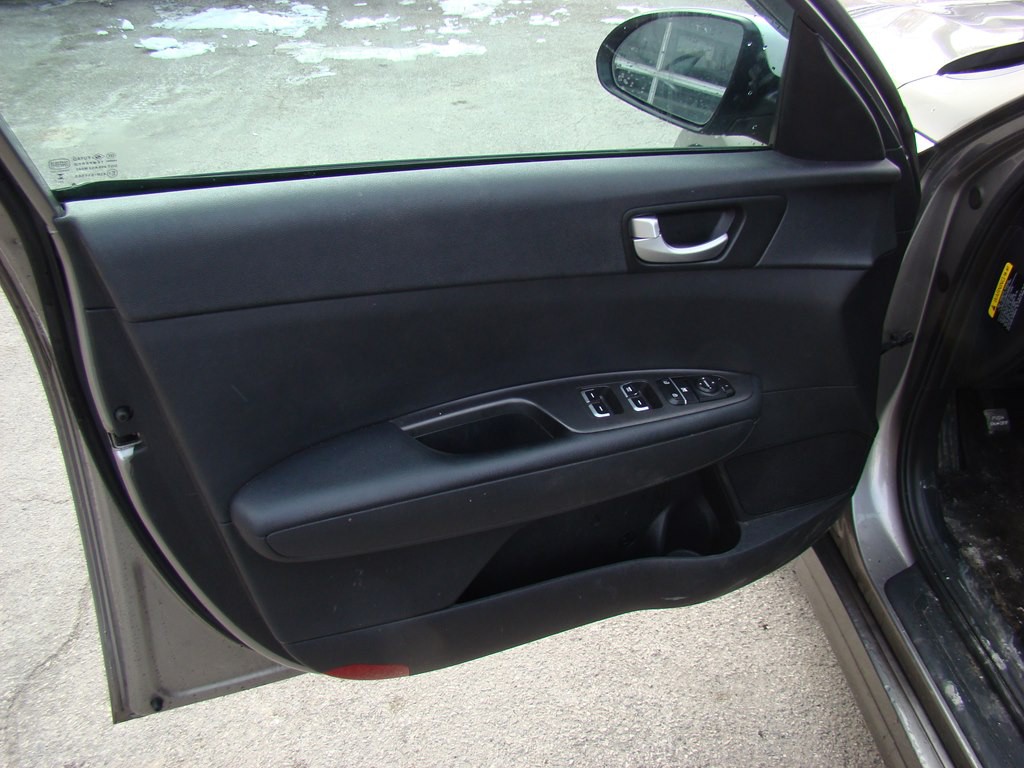 2016 Kia Optima Image 8