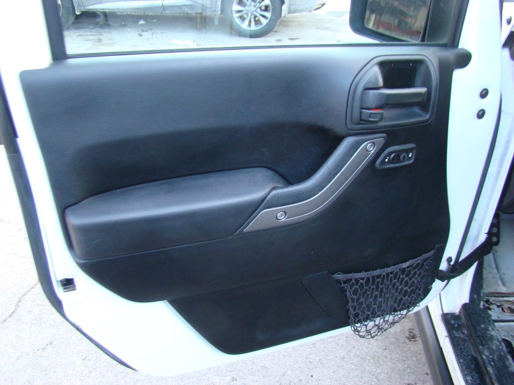 2016 Jeep Wrangler Unlimited Image 8