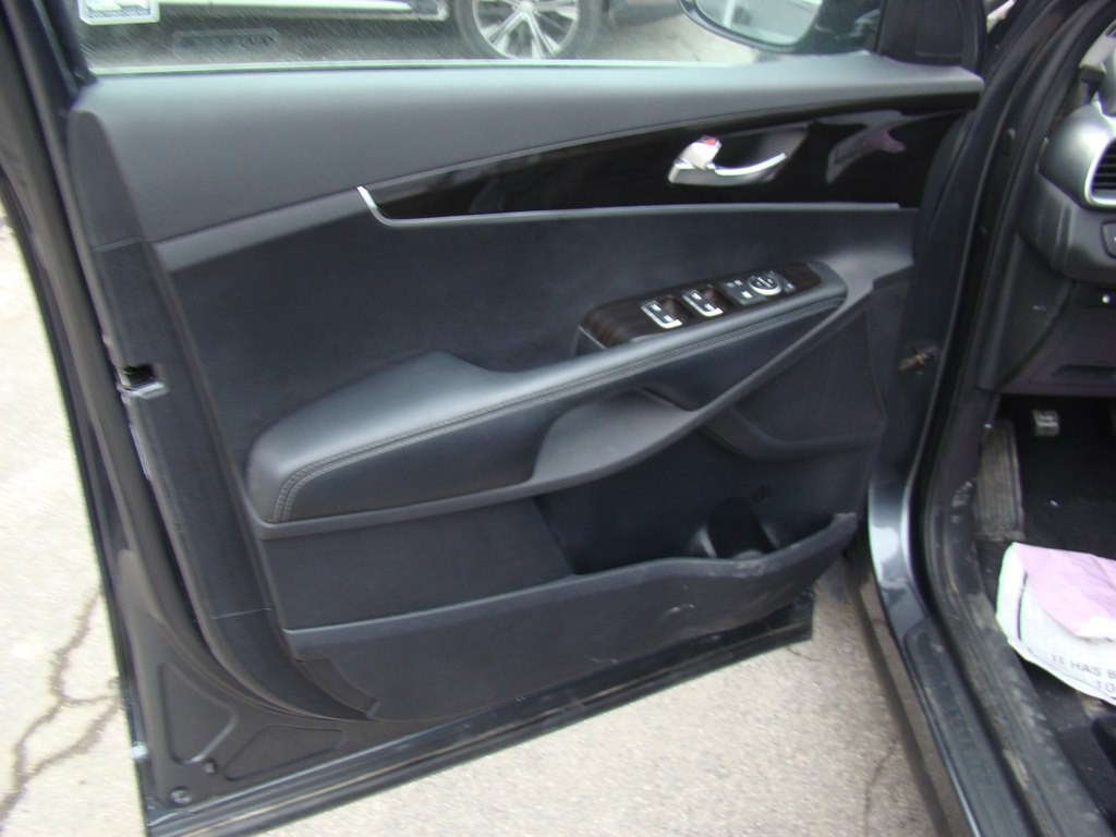 2020 Kia Sorento Image 8