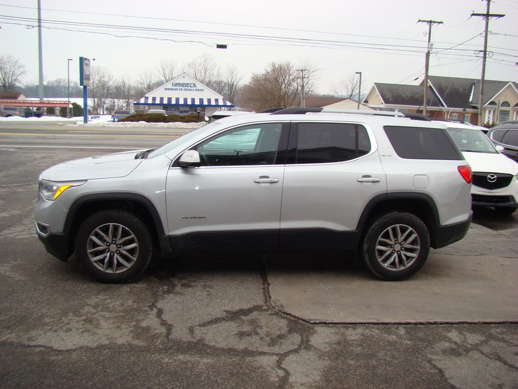 2018 GMC Acadia Image 4