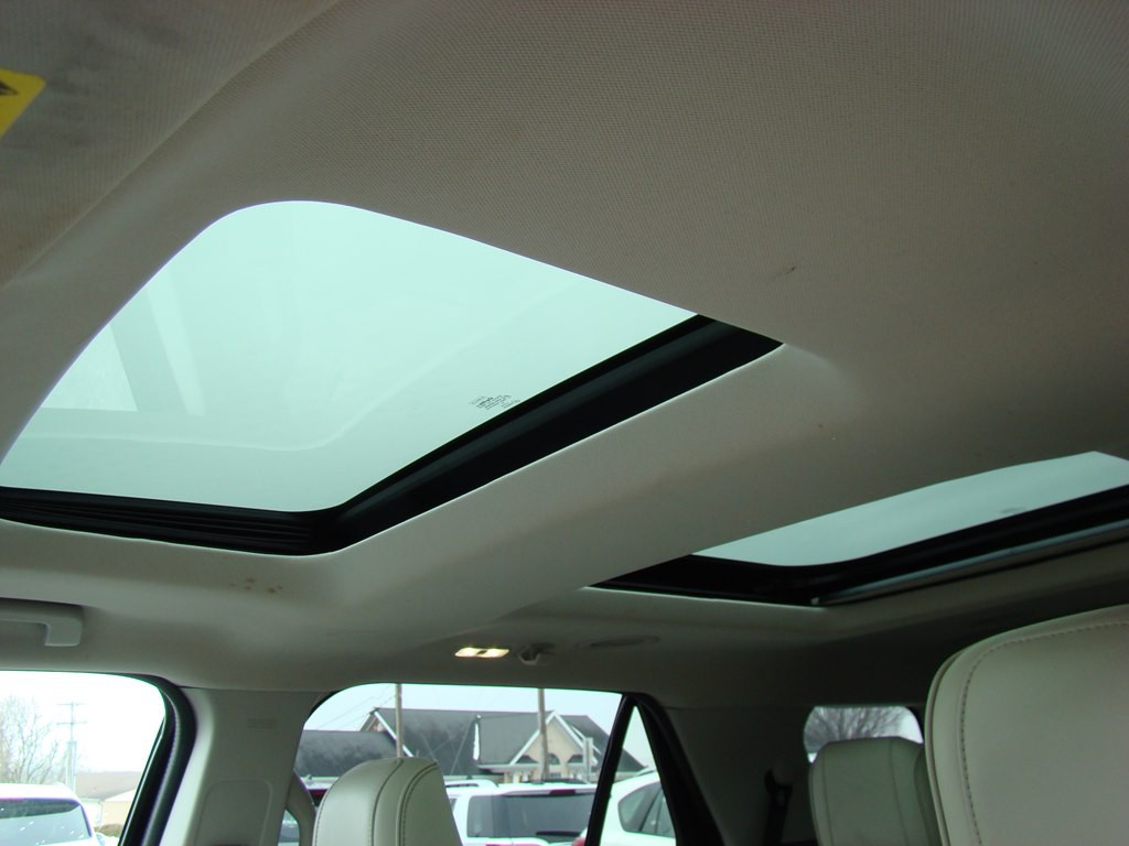 2019 Ford Explorer Image 13