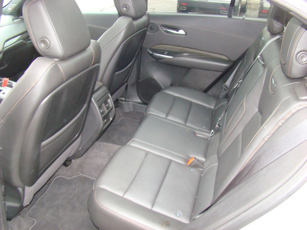 2020 Cadillac XT4 Image 9