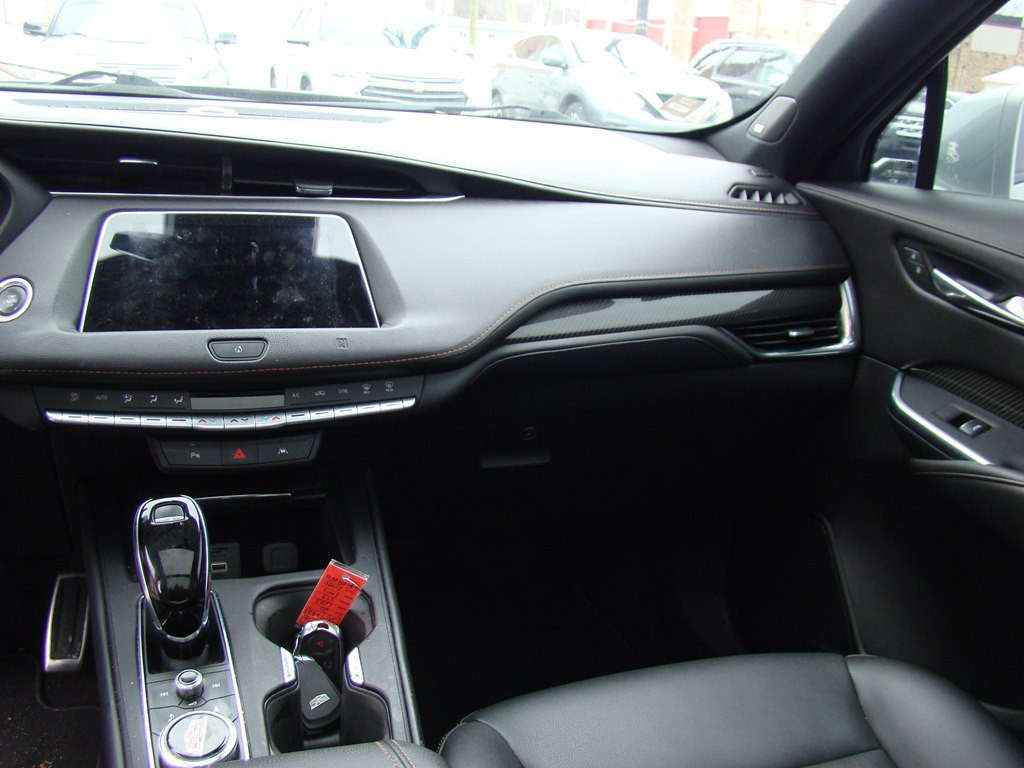 2020 Cadillac XT4 Image 10