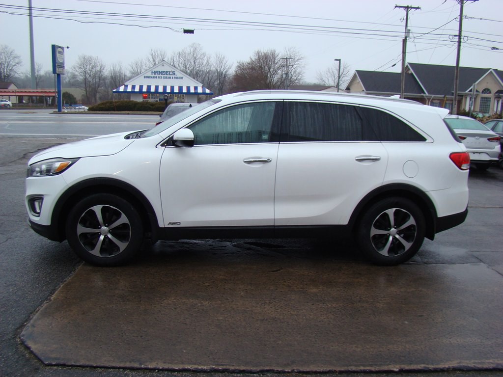 2016 Kia Sorento Image 4