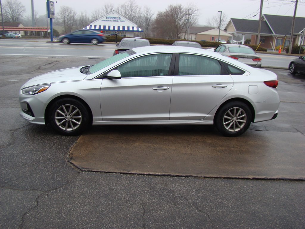 2018 Hyundai Sonata Image 4