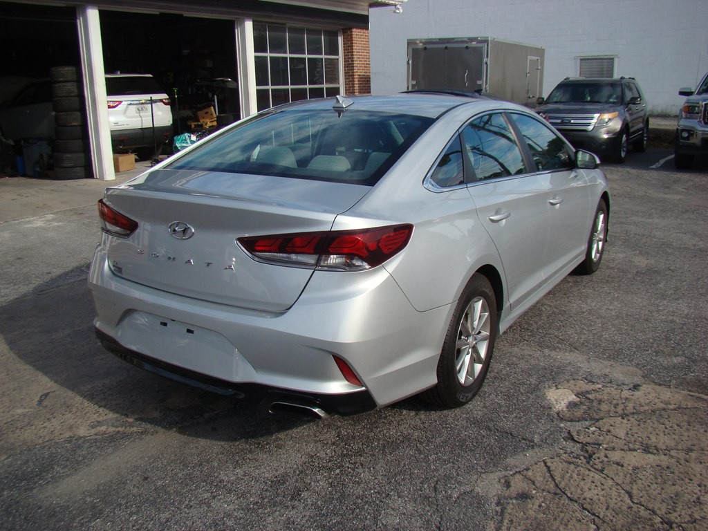 2018 Hyundai Sonata Image 3