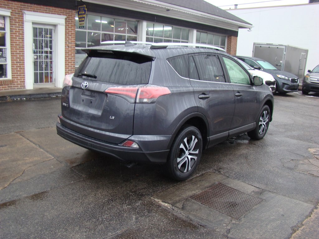 2016 Toyota Rav4 Image 3
