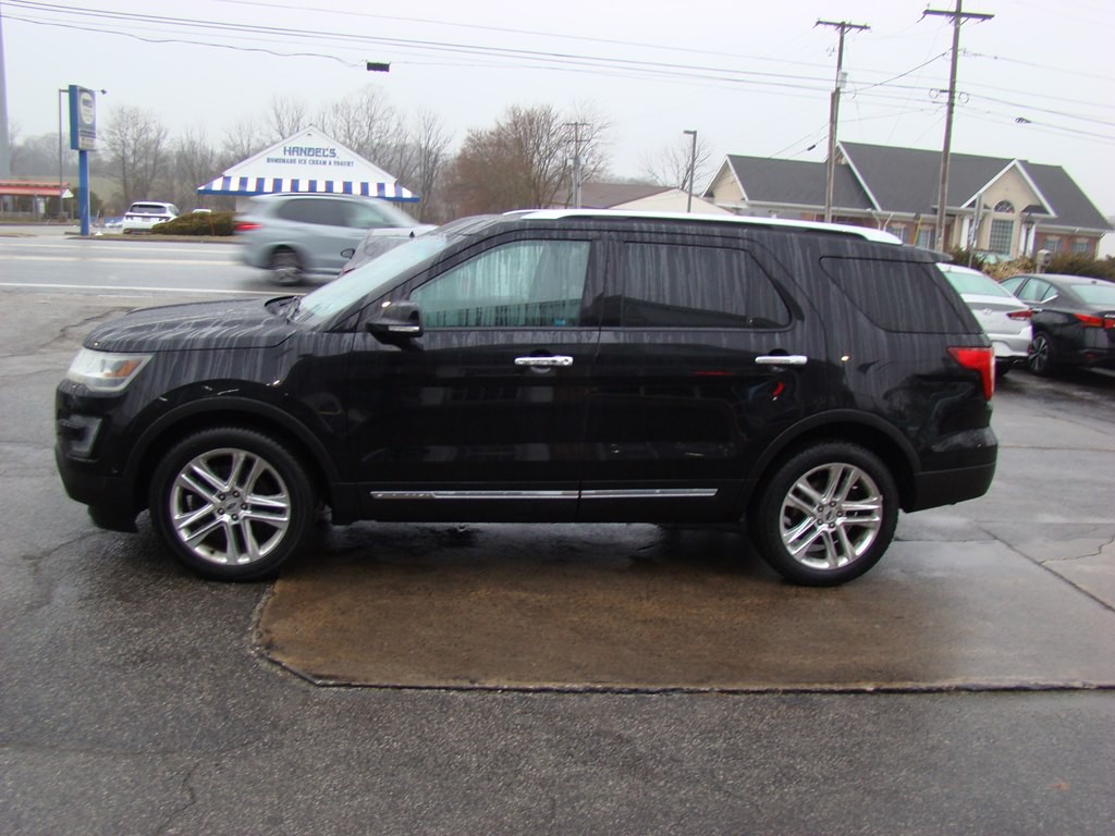2016 Ford Explorer Image 4