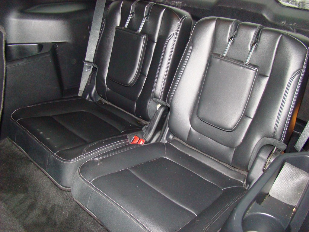 2016 Ford Explorer Image 10