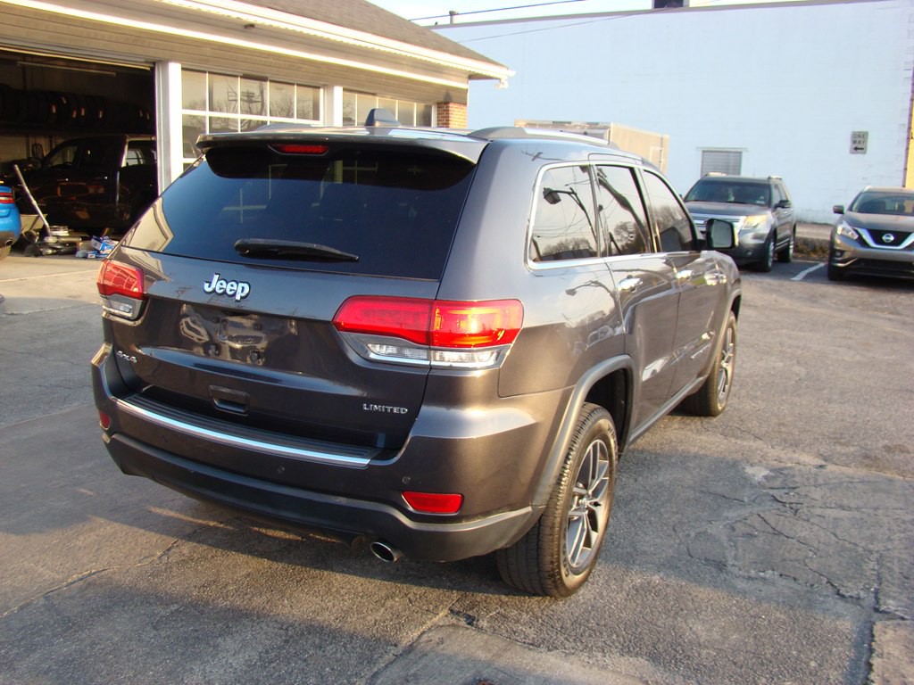 2018 Jeep Grand Cherokee Image 3