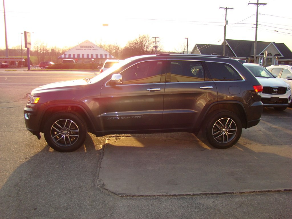 2018 Jeep Grand Cherokee Image 4