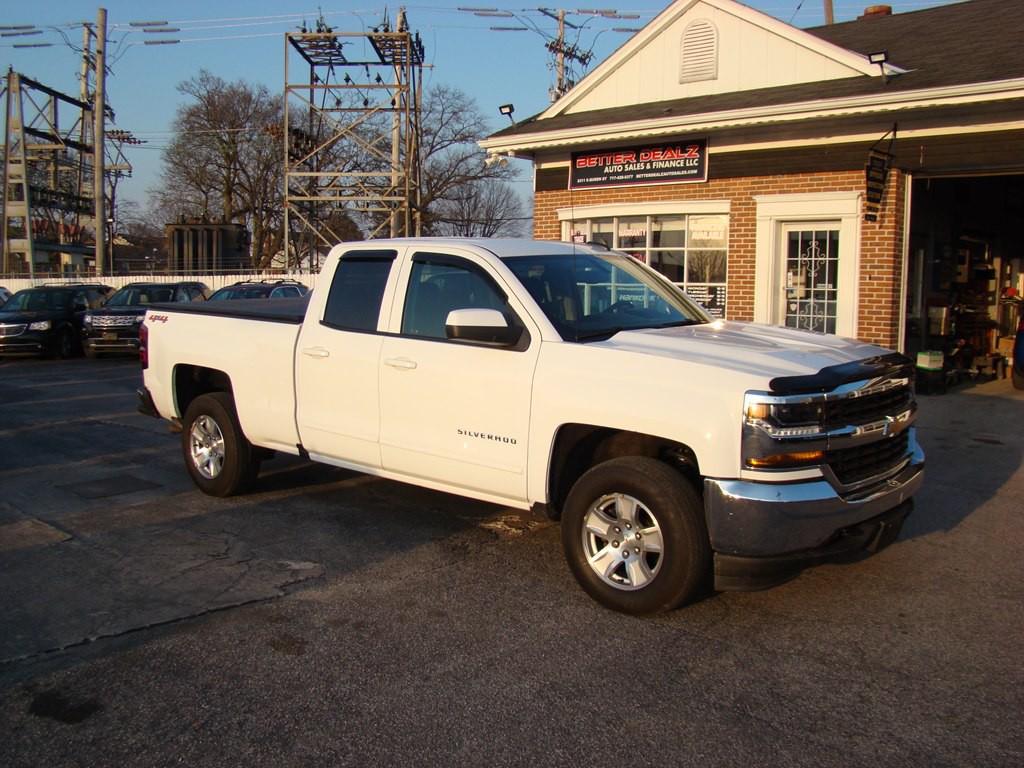 2019 Chevrolet Silverado 1500 Image 2