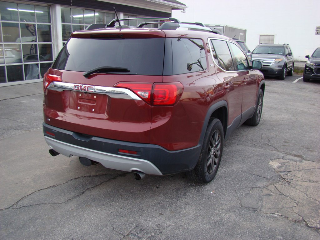 2017 GMC Acadia Image 3