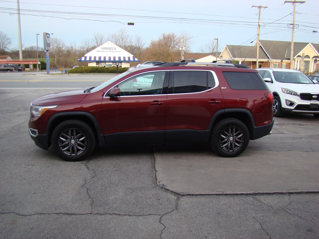 2017 GMC Acadia Image 4