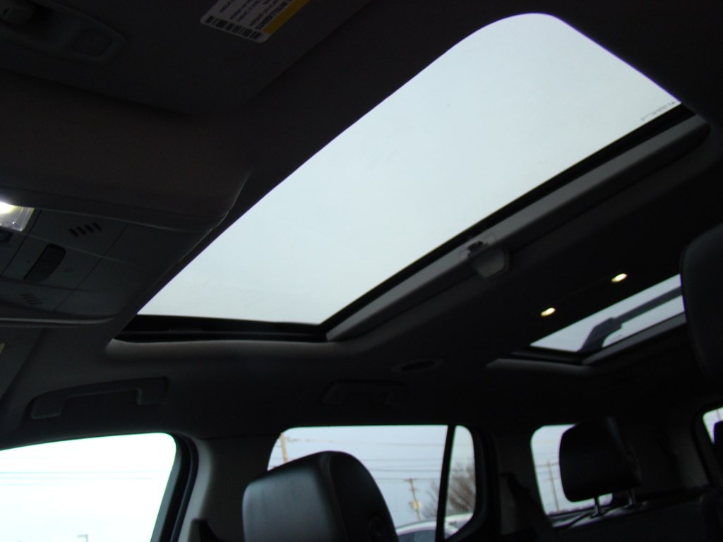 2017 GMC Acadia Image 13