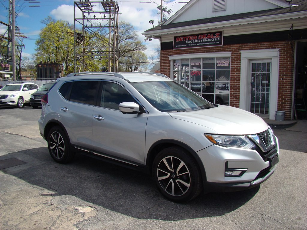 2020 Nissan Rogue Image 2