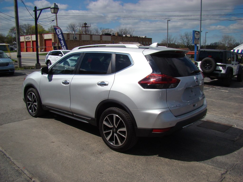 2020 Nissan Rogue Image 6