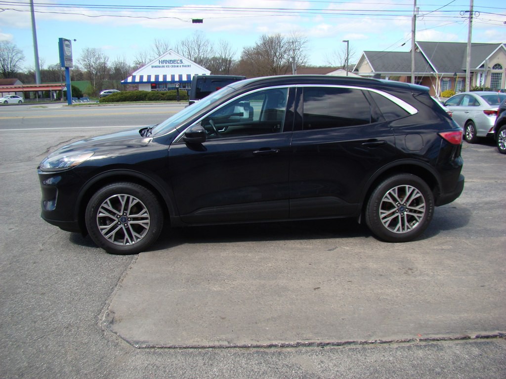 2021 Ford Escape Image 4