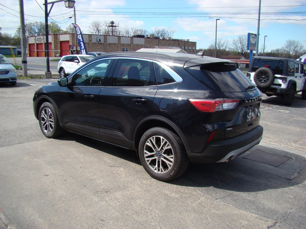 2021 Ford Escape Image 6