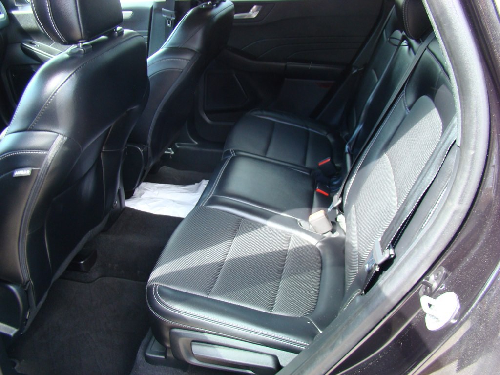 2021 Ford Escape Image 9