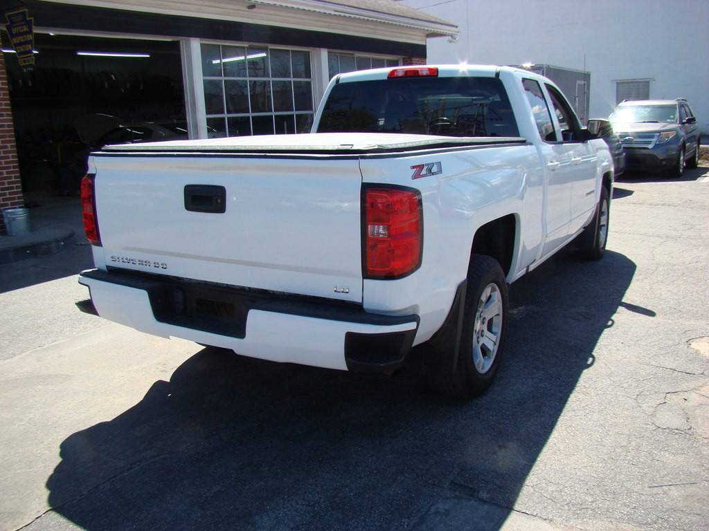 2019 Chevrolet Silverado 1500 Image 3