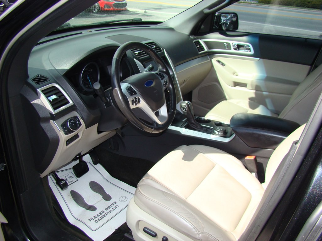 2013 Ford Explorer Image 7