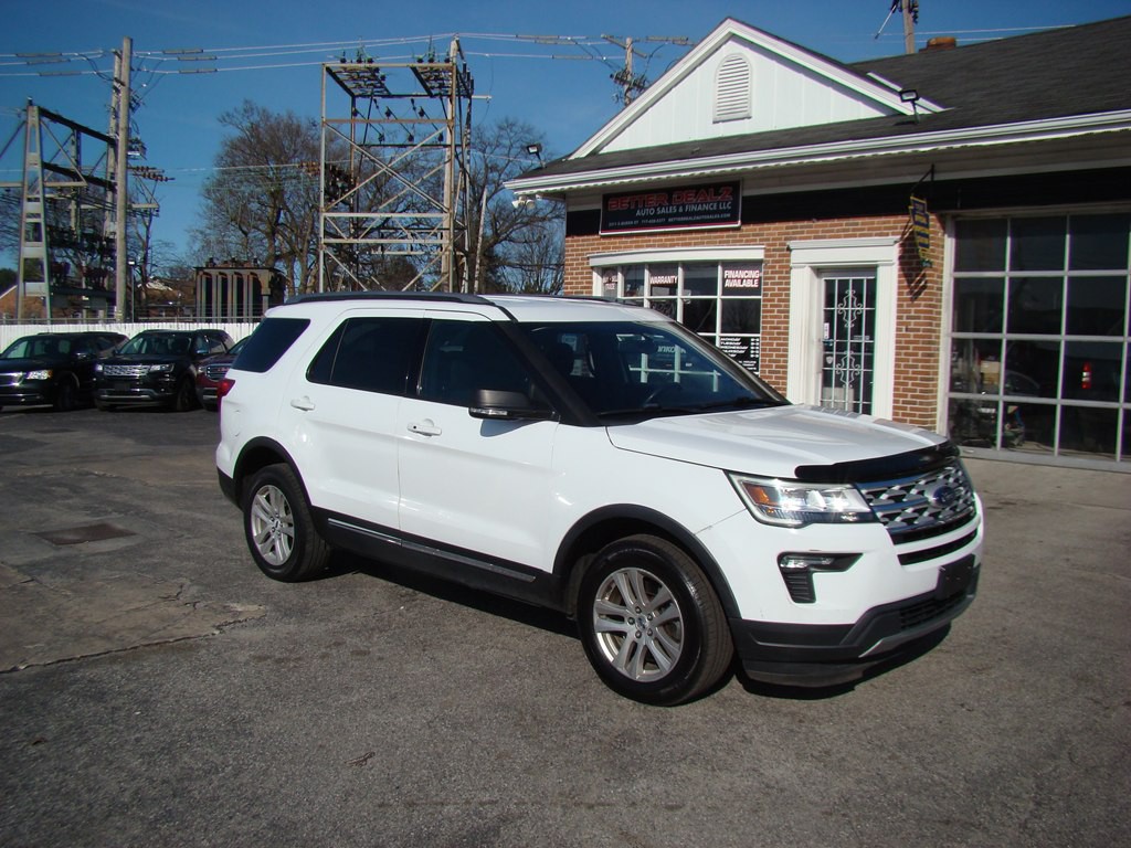 2019 Ford Explorer Image 2