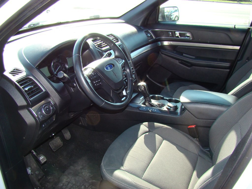 2019 Ford Explorer Image 7