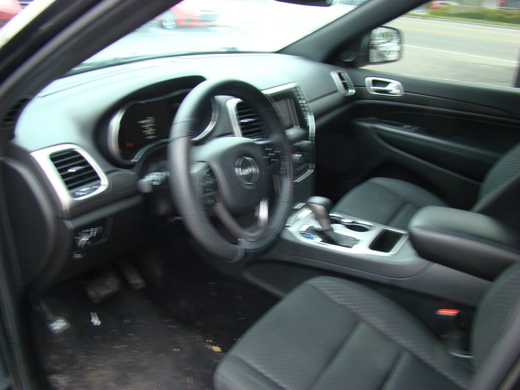 2018 Jeep Grand Cherokee Image 7