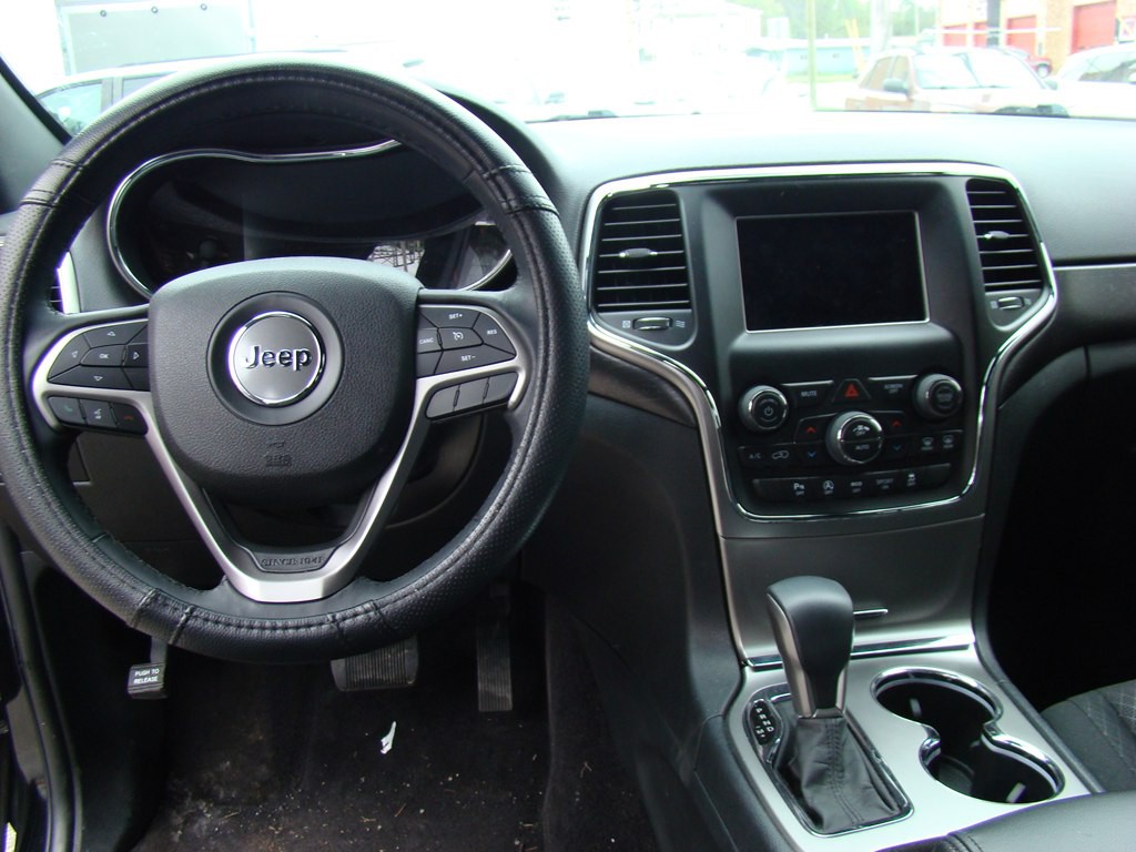 2018 Jeep Grand Cherokee Image 11