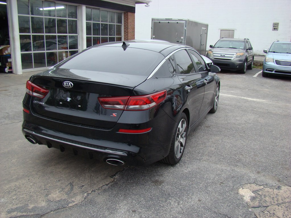 2019 Kia Optima Image 3