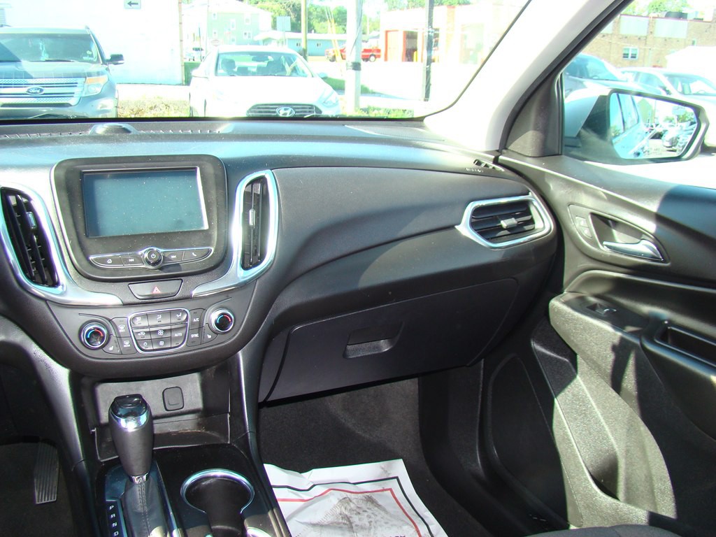 2018 Chevrolet Equinox Image 10