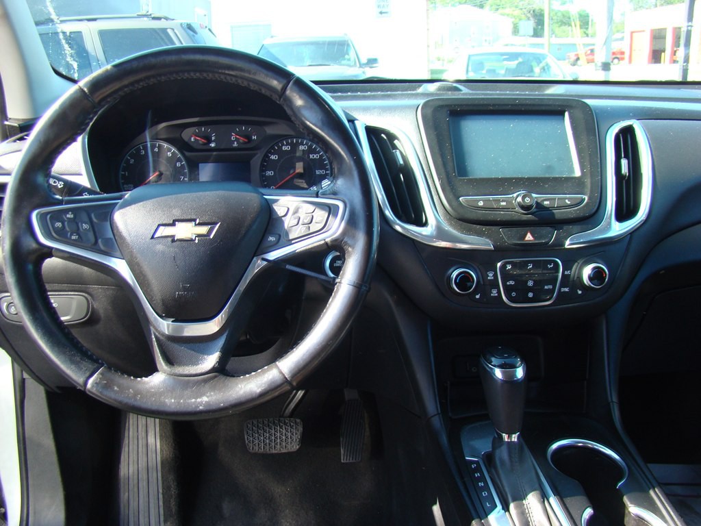 2018 Chevrolet Equinox Image 11